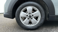 MINI Hatchback 1.5 Cooper Classic 5dr Petrol Hatchback